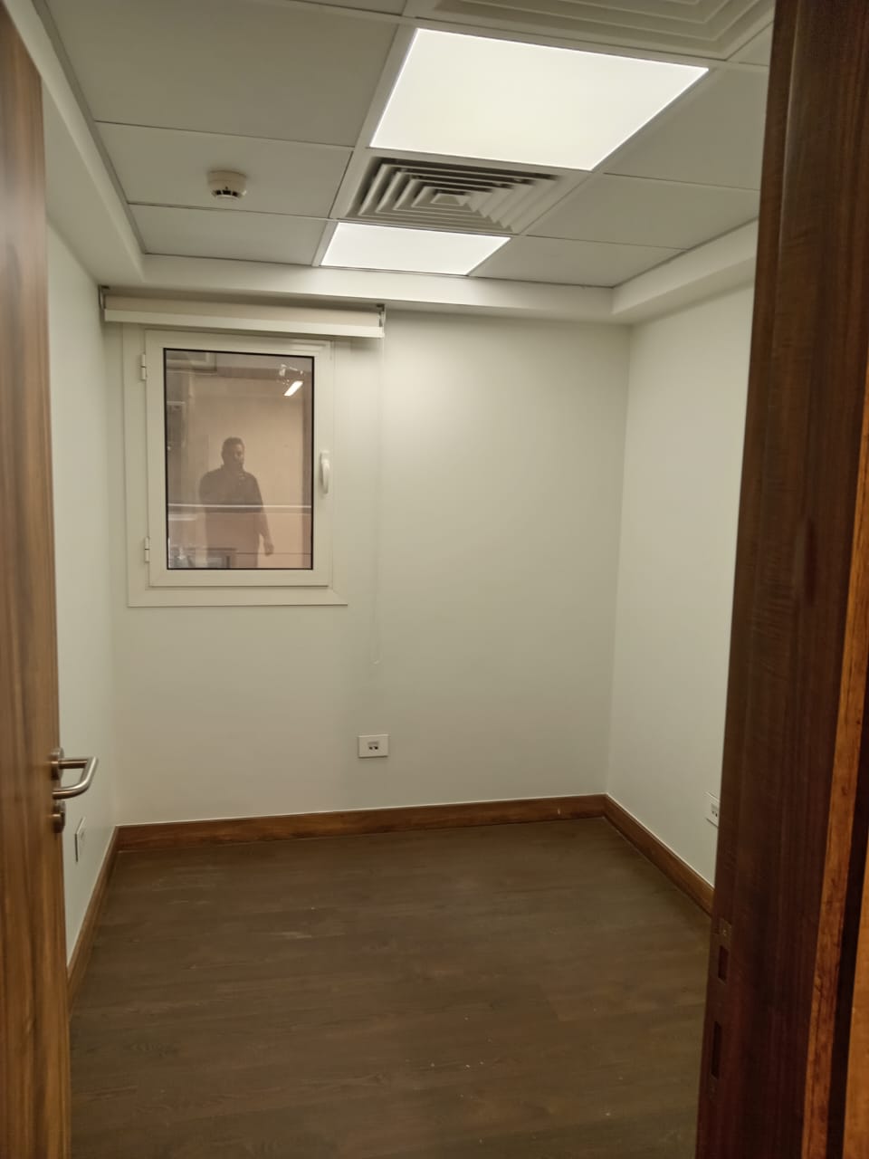 مكتب , للايجار , مصر الجديده , مكتب للايجار , شارع النزهه , office , for rent , helioples , office for rent