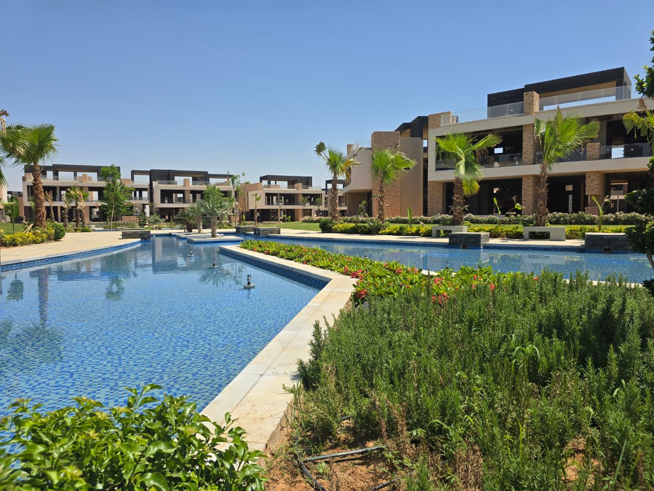 Midtown Sky, New Capital,9854